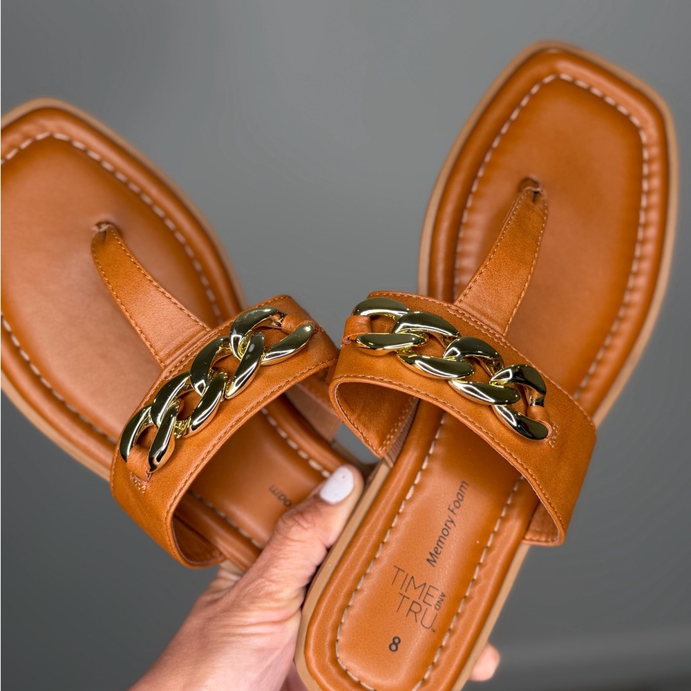 Time and Tru Brown Chain Sandals - Picture 6 of 10